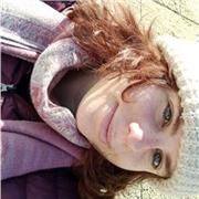 me llamo Elena y soy integradora social y actualmente estoy estudiando Educación Primaria con la especialidad de PT